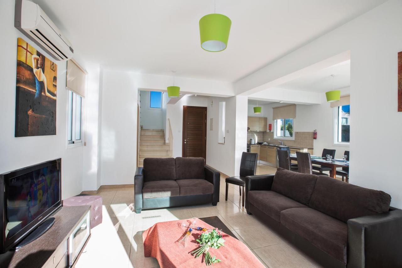 Avra Villas Paralimni Luaran gambar