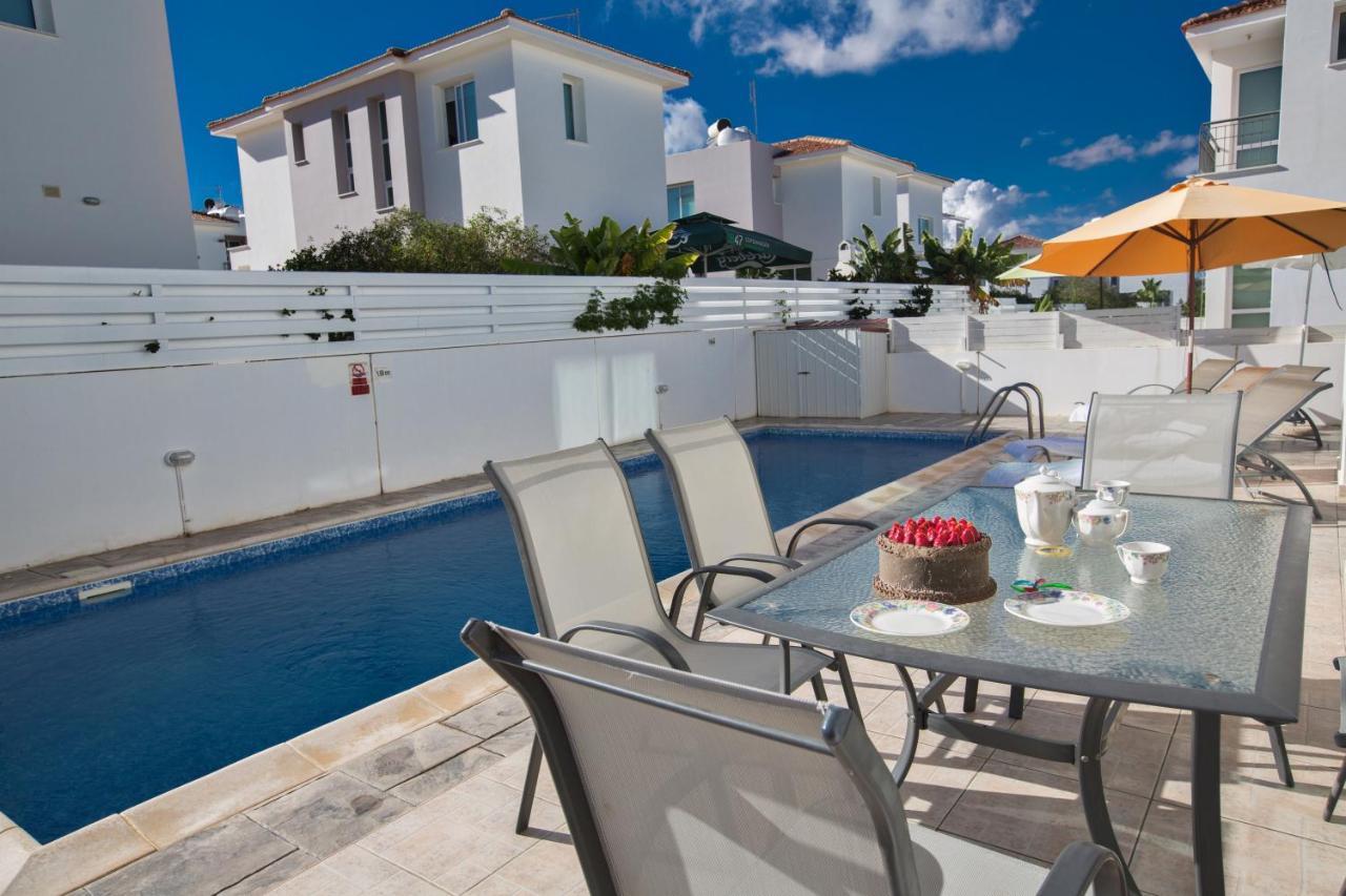 Avra Villas Paralimni Luaran gambar